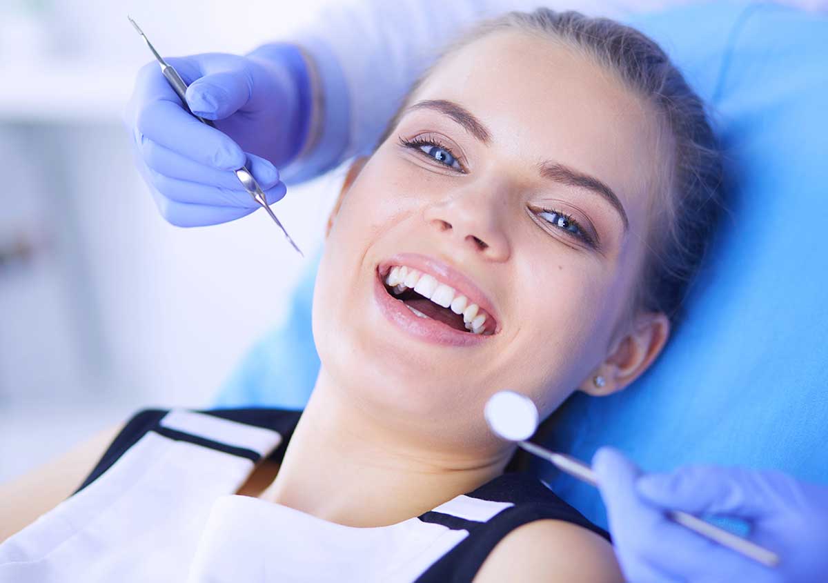 Cosmetic Dentist Near in Oakville ON Area